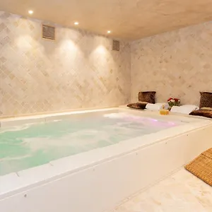 Szálloda Adler Cavalieri Hotel-private & Gym