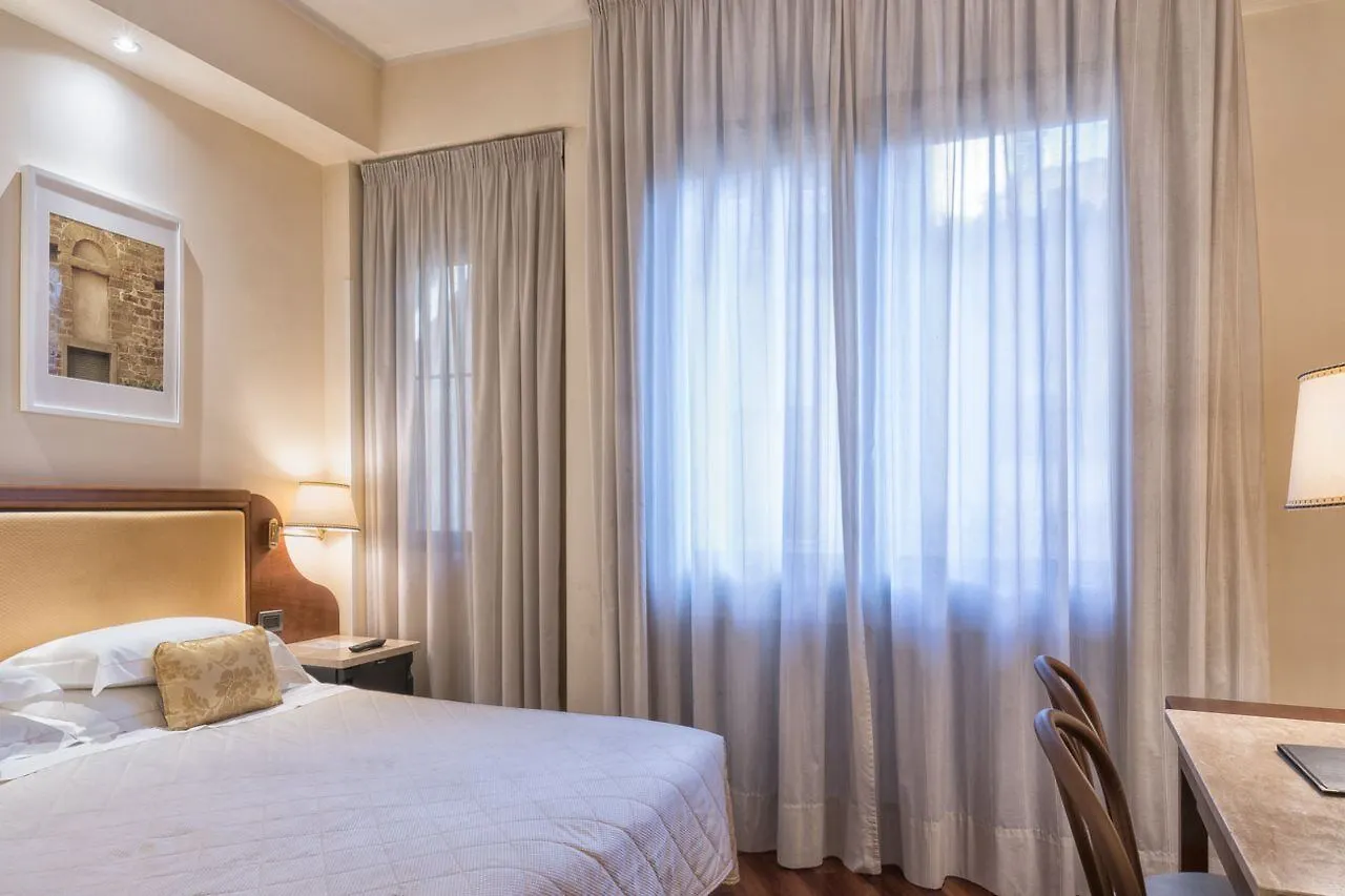 B&B Hotel Firenze Pitti Palace Al Ponte Vecchio Italy